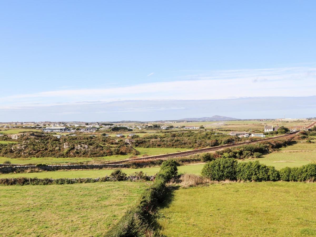 Plas Newydd Villa Rhosneigr Exterior photo