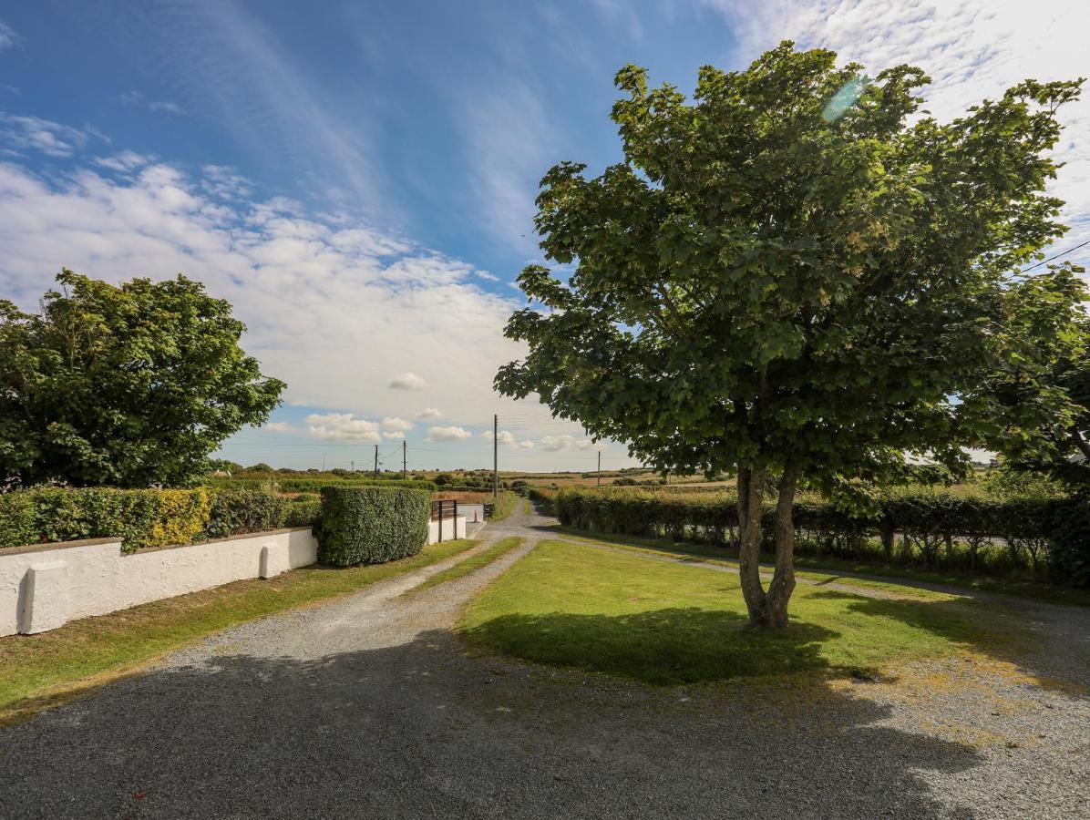 Plas Newydd Villa Rhosneigr Exterior photo